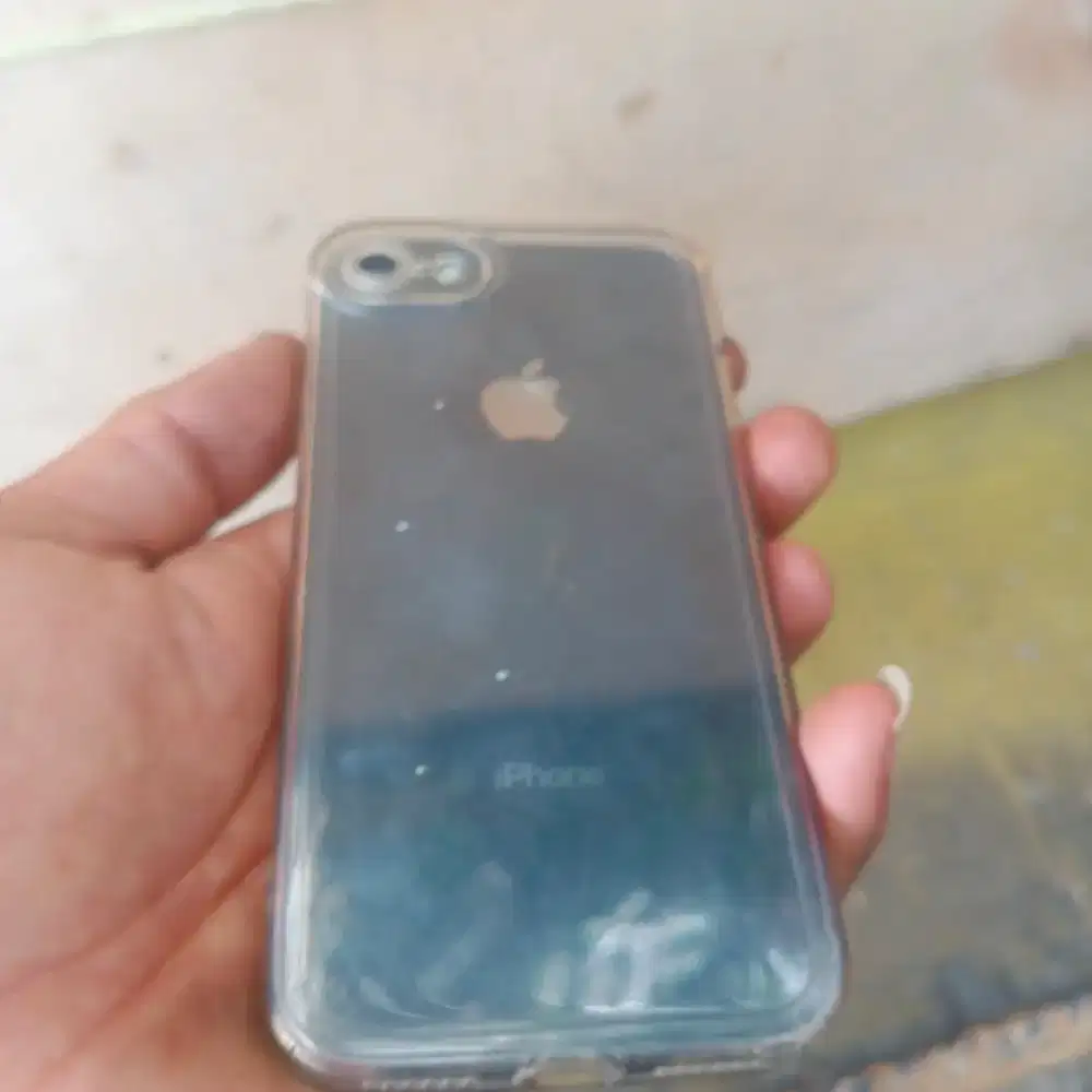 iPhone 8 64g hp+casan