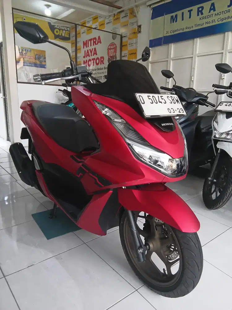 Honda PCX 160 Tahun 2024
