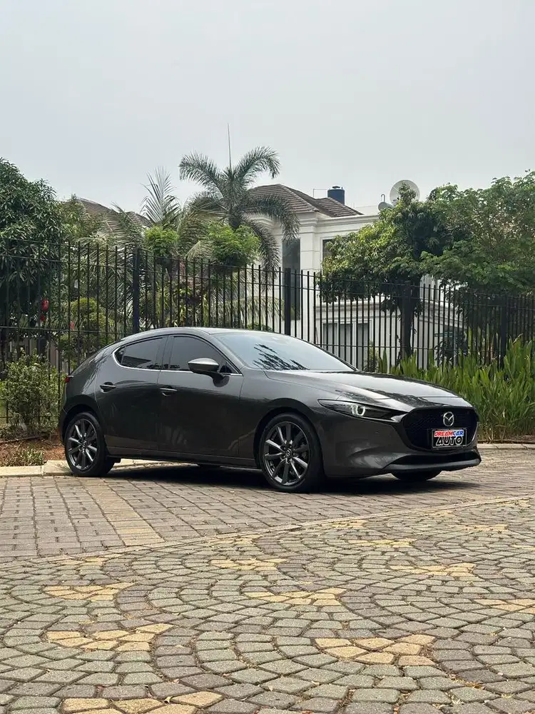 Mazda 3 Hatchback Skyactiv G NIK 2021 Abu Abu CX3 2022 CX5 Camry V