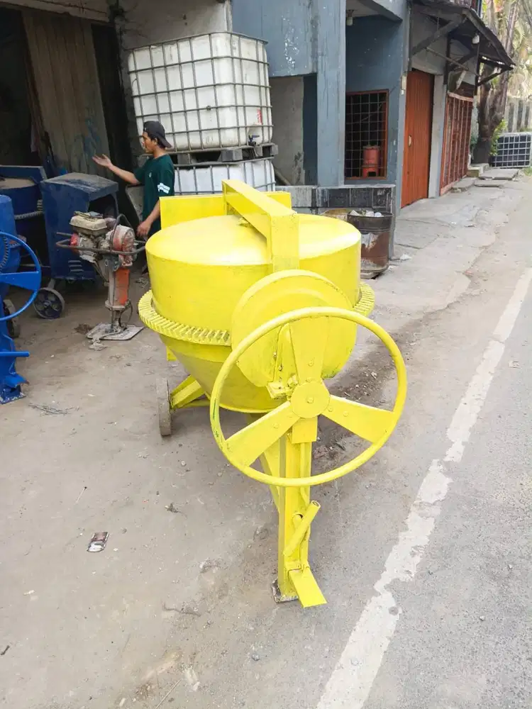 Jual Mesin Mixer Cor Beton Iron Globe Mulus Siap Kerja