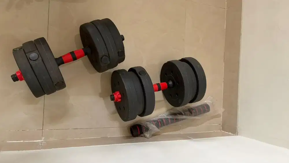 DUMBBELL SET 20 KG