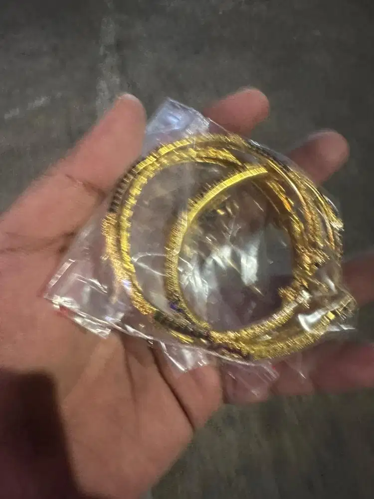 Terima mas dengan harga tinggi