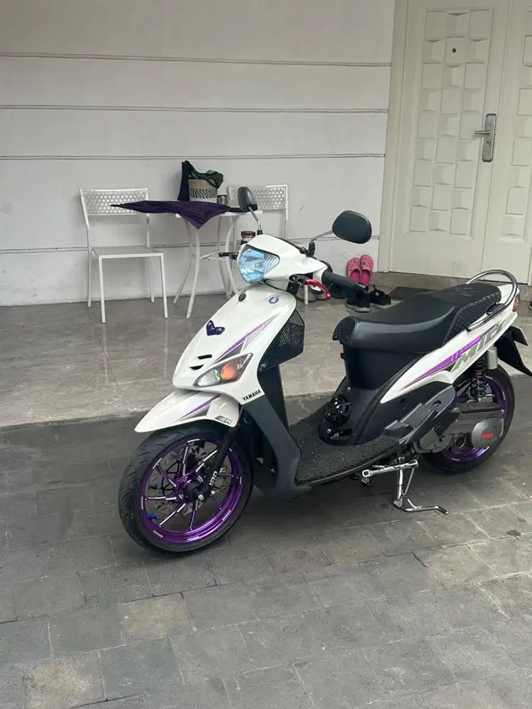 Yamaha Mio Sporty putih
