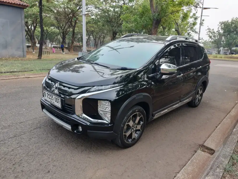 Xpander cross At 2019/2020