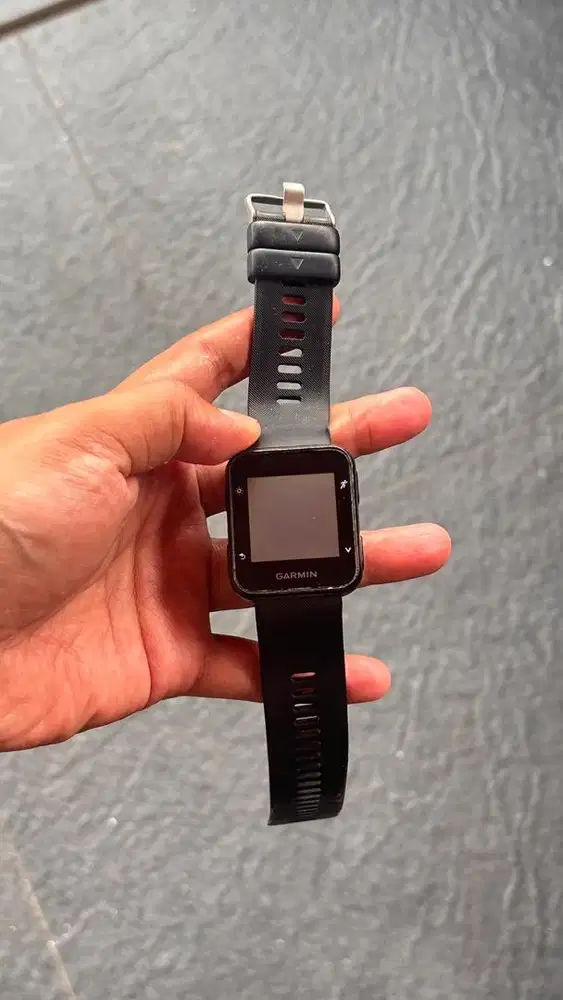 Garmin Forerunner 35 - LED mati