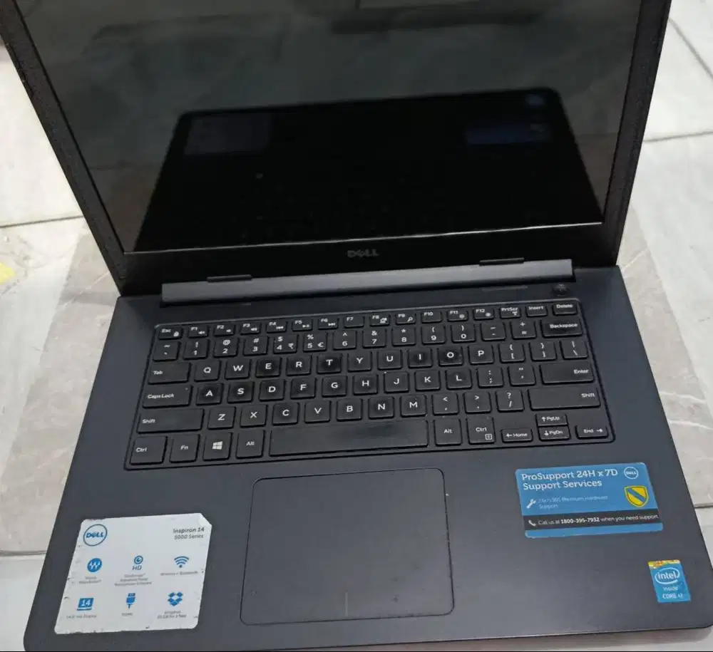 Dell Inspiron 5000 / Core i7 / RAM 8GB / HDD 700GB - Kondisi Normal