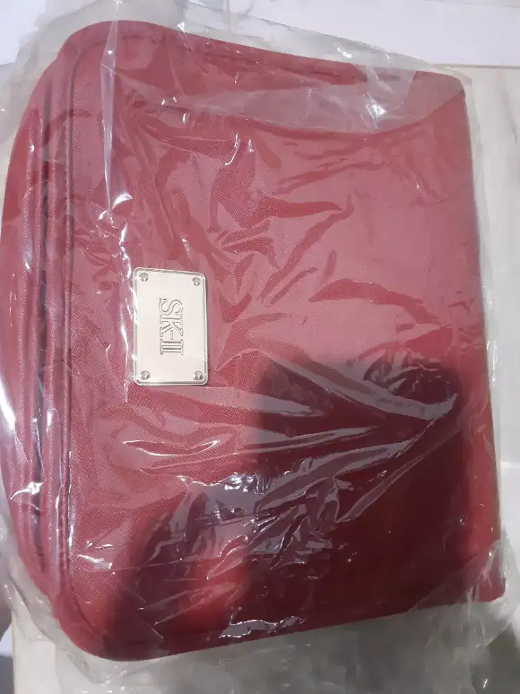 ANEKA TAS DAN DOMPET BERMACAM UKURAN