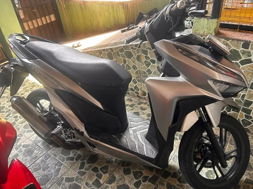 Dijual BU vario 150 2018