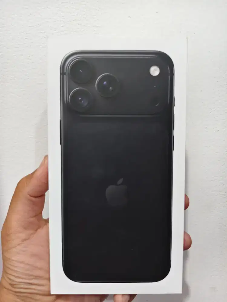 IPHONE 18 PRO MAX 256 BLACK