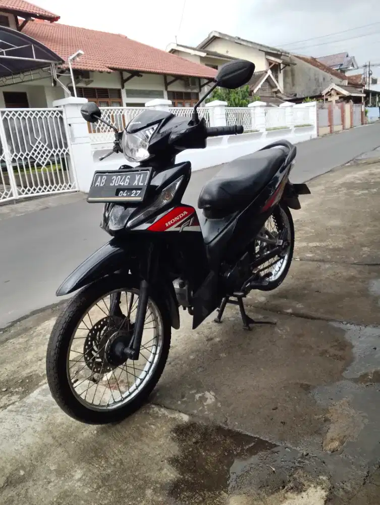 Honda Revo fi tahun 2022