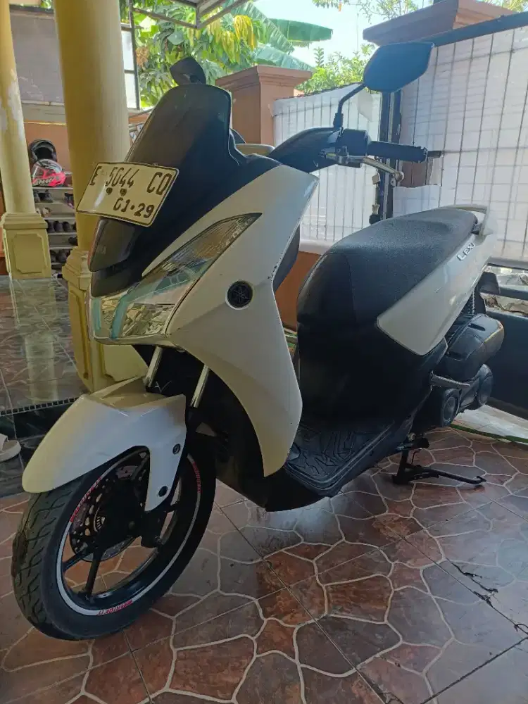 Yamaha lexi 2018