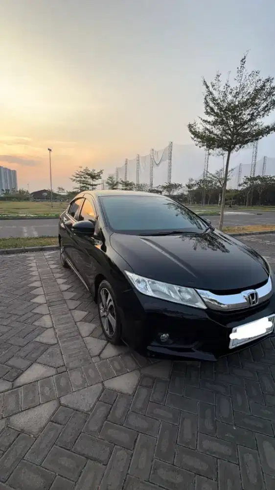 Dijual honda city matic 2014 hitam