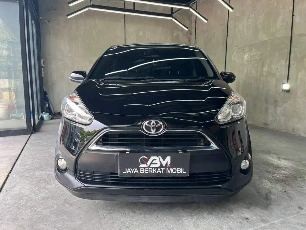 SIENTA 1.5 V CVT 2016 ( FREED, AVANZA )