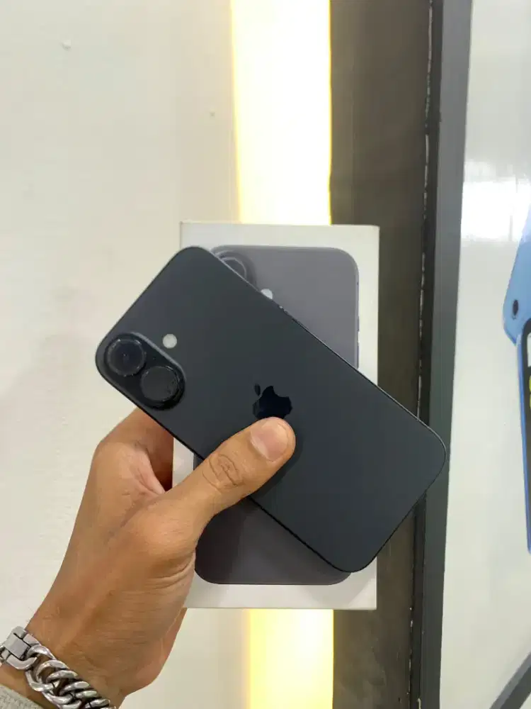 Iphone 16 Basic 128GB IBox Black