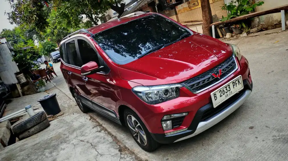 WULING CONFERO S LUXURY MT