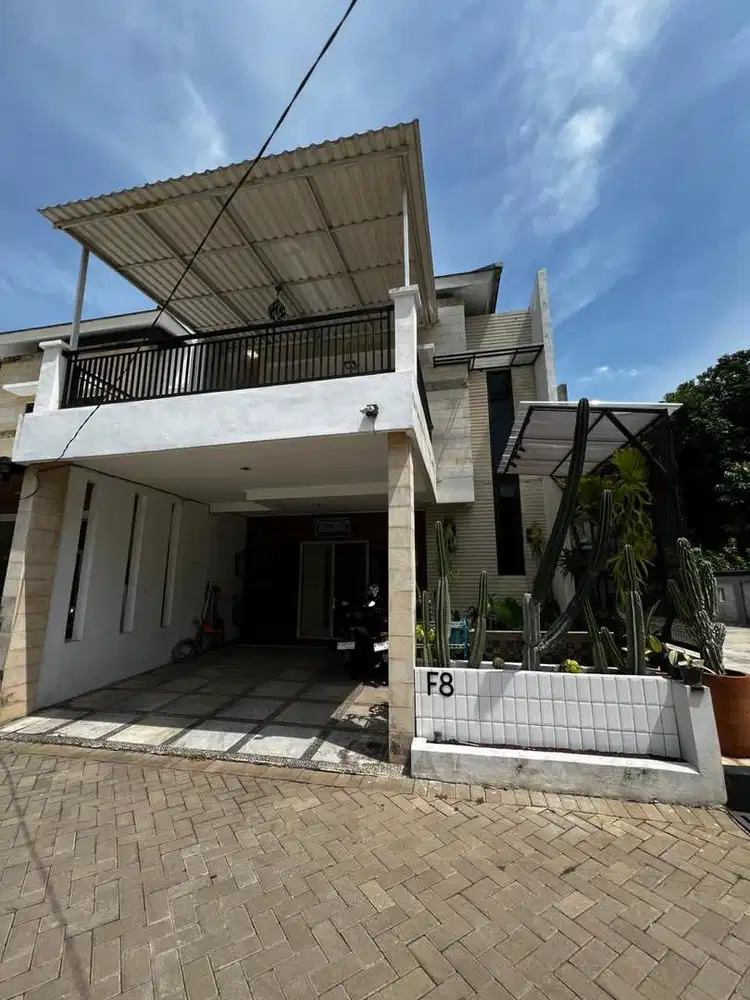 Di jual rumah di dalam perumahan nurwita residence SHM full furnish