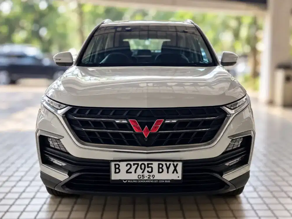 Wuling Almaz T Lux 1.5 Matic 2019
