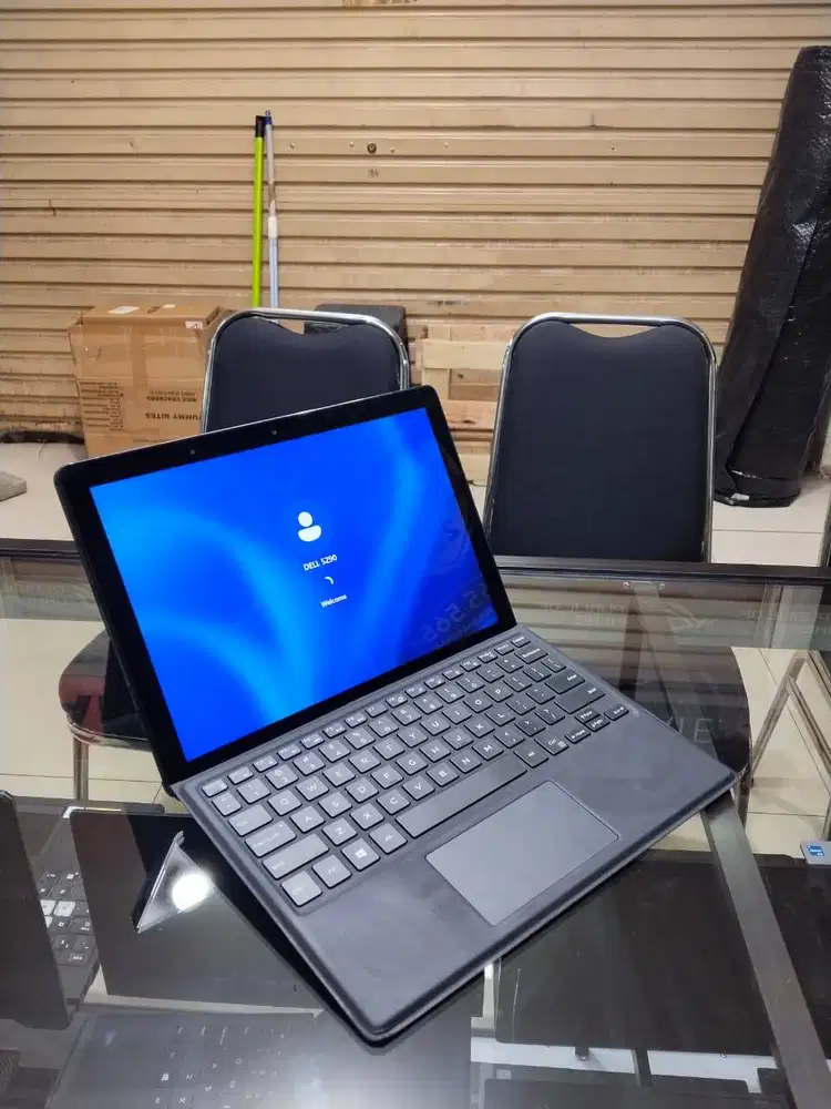 DELL Latitude 5290 2in1 i7 8650U RAM 16GB SSD 256GB NVMe Layar 12,3