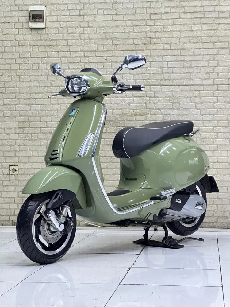 TERFAVORIT‼️ Vespa Sprint 150 ABS 2024 Green Tenace - Dava Mustika