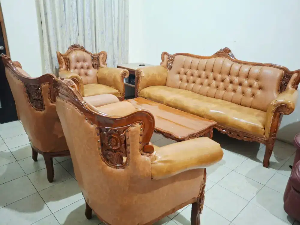 Kursi Tamu Kayu Jati Set Sofa Bangku Meja Ruang Ukir Antik Klasik 3111