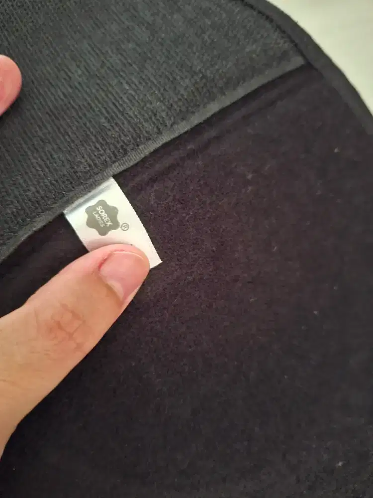 Korset baru sekali pakai & dipakai diluar