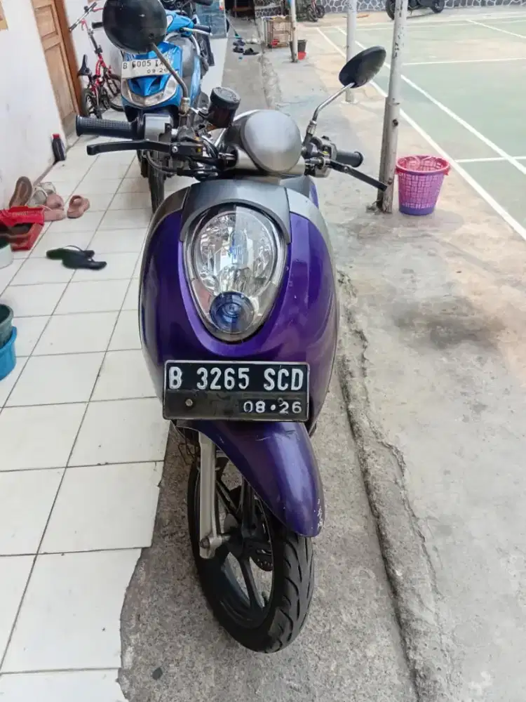 Honda Scoopy 2011