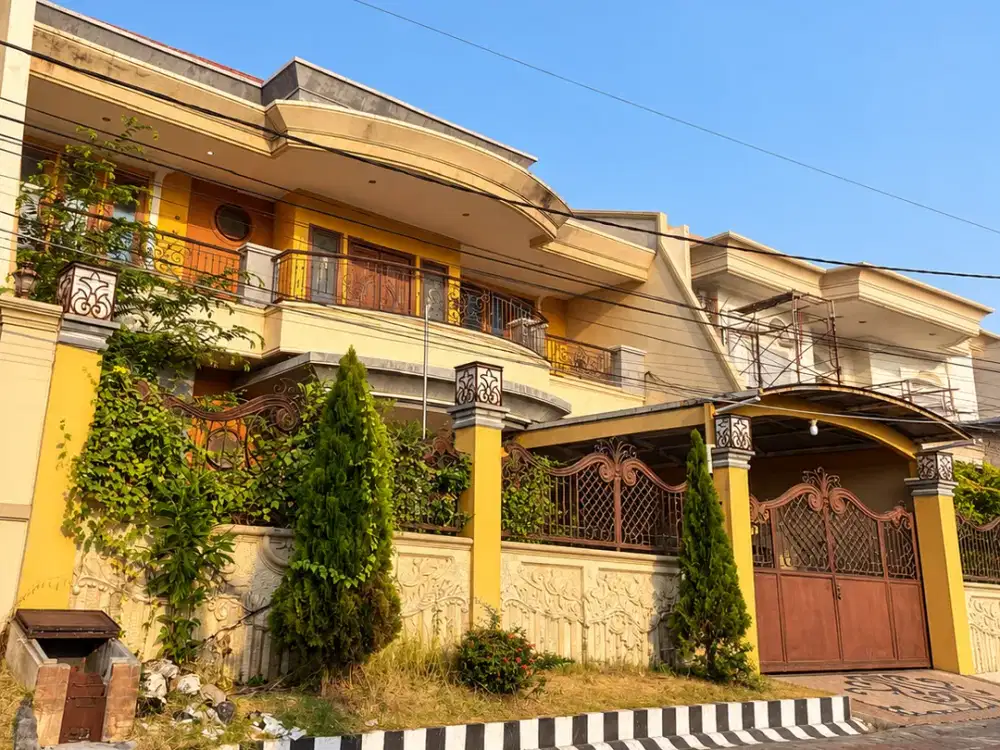 Di Jual Rumah Besar di Dharmahusada Mas! 2 LT!