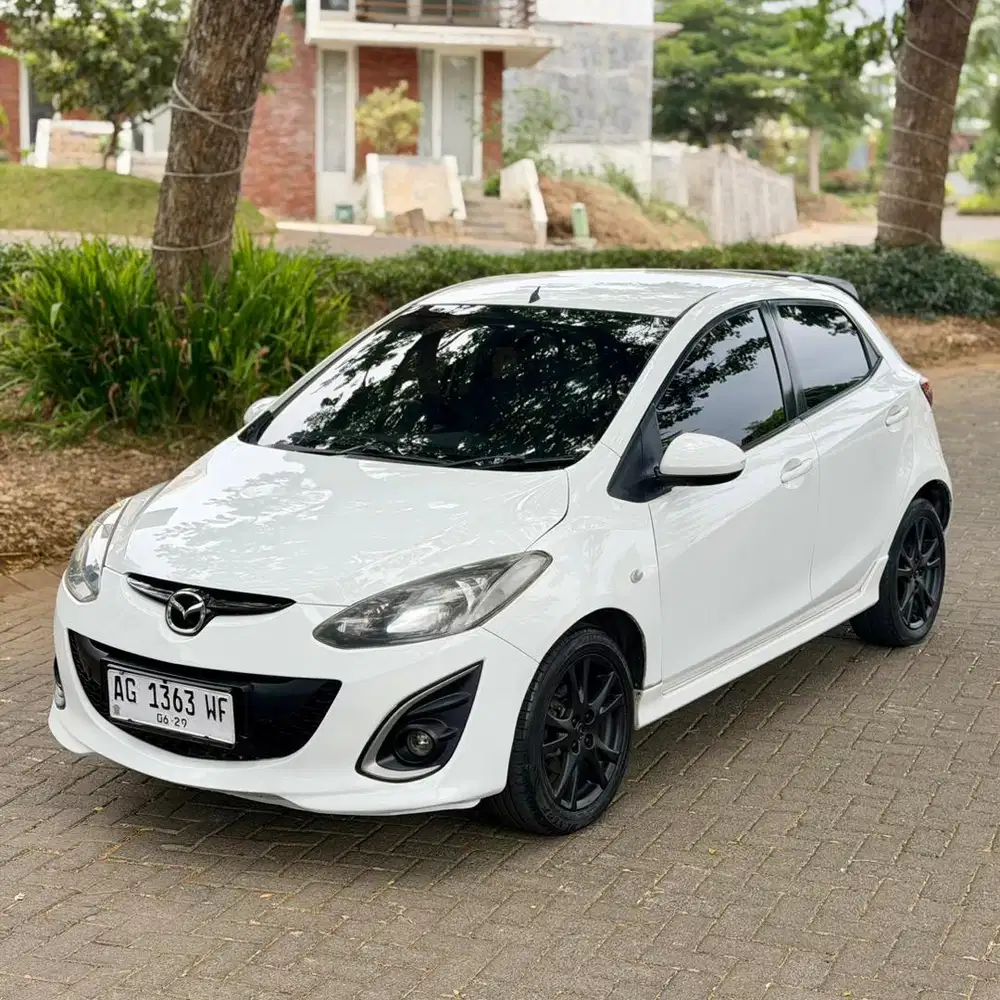 Mazda 2 Matic Mulus No Minus