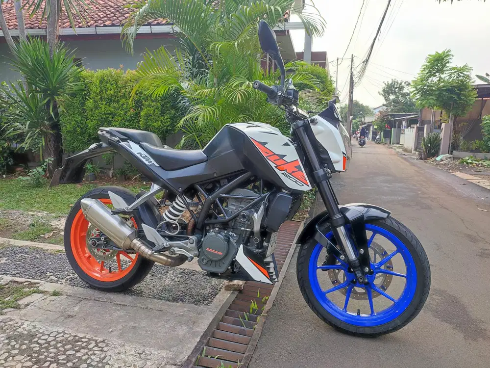 KTM DUKE 200 TAHUN 2018
