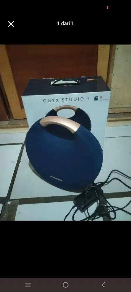 Speaker  bekas tapi  bagus no minus