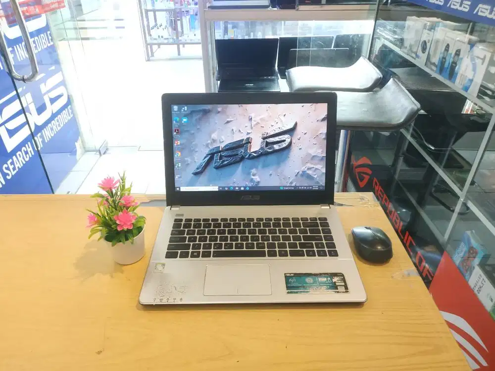 LAPTOP ASUS A450L CORE i5 RAM 4GB HDD 500GB NVIDIA