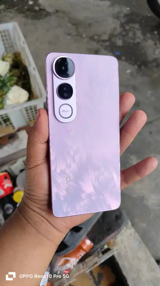 Vivo v50 lite 8+8/256gb kelengkapan hp carger no minus