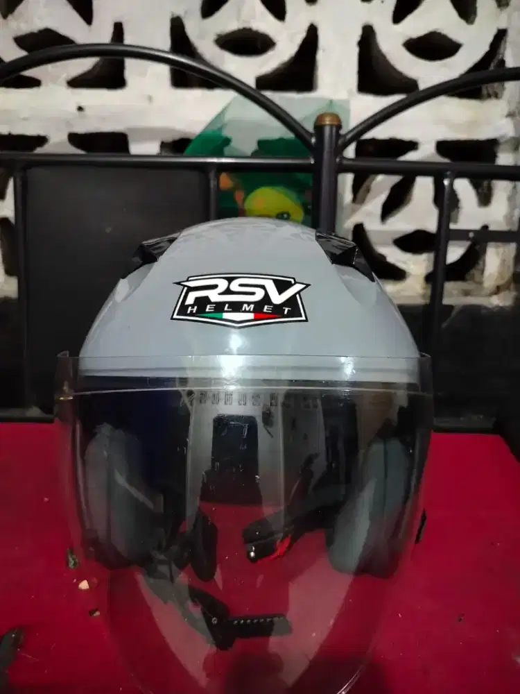 Helm RSV Size L