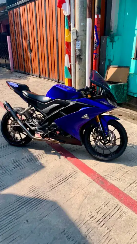 YAMAHA YZF - R15 TAHUN 2018