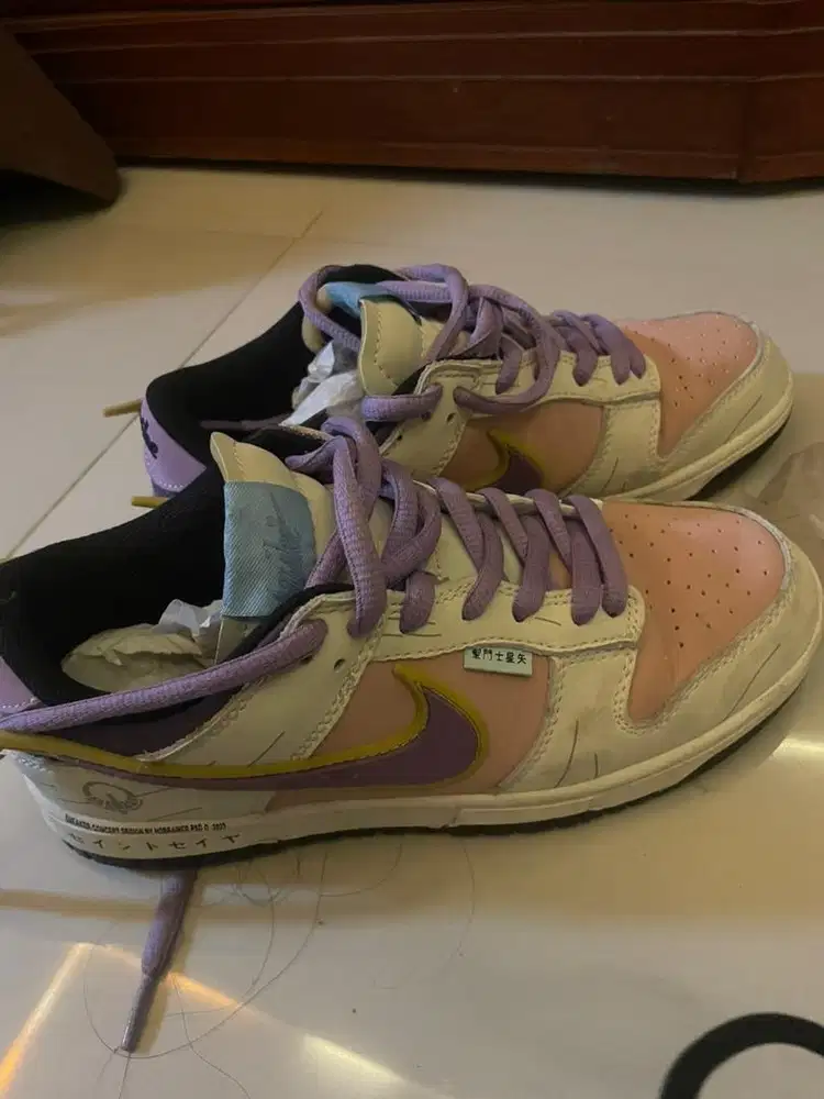 Sepatu merk nike bekas wanita