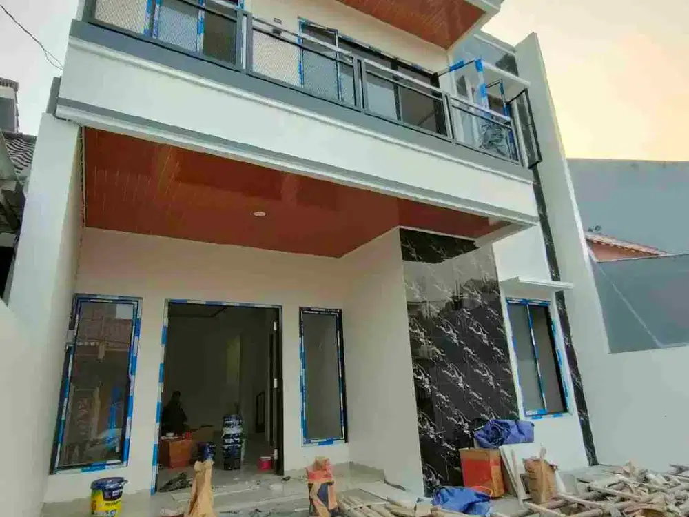 DIJUAL RUMAH BARU 2 LANTAI DI VILLA MELATI MAS SERPONG