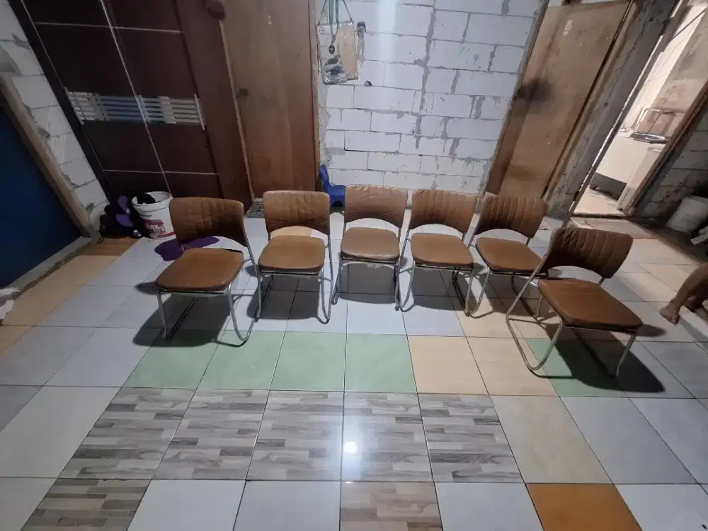 Kursi santai 6 buah