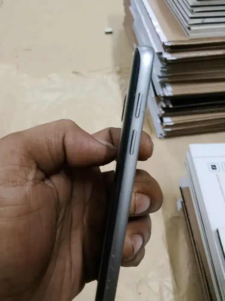 Jual aja hp samsung j6 ram 3