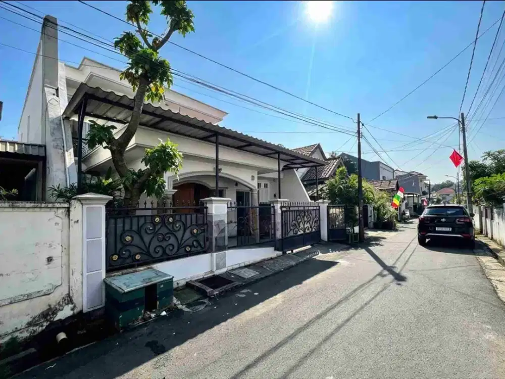 Dijual Cepat Rumah 2 Lantai Rawamangun Pulogadung Dekat Tol & LRT Velodrome SHM