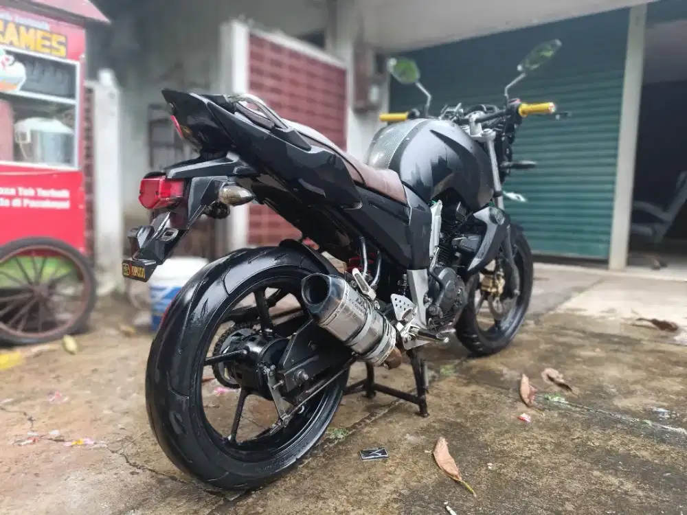 Jual motor Byson 2011