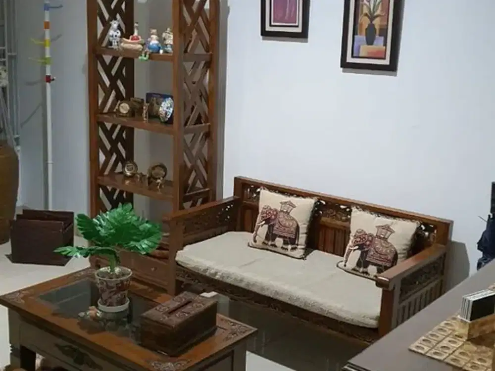 RUMAH 2 LANTAI DI KOMPLEK ZILENIA, JL. ABADI – HARGA DI BAWAH 1 MILIAR