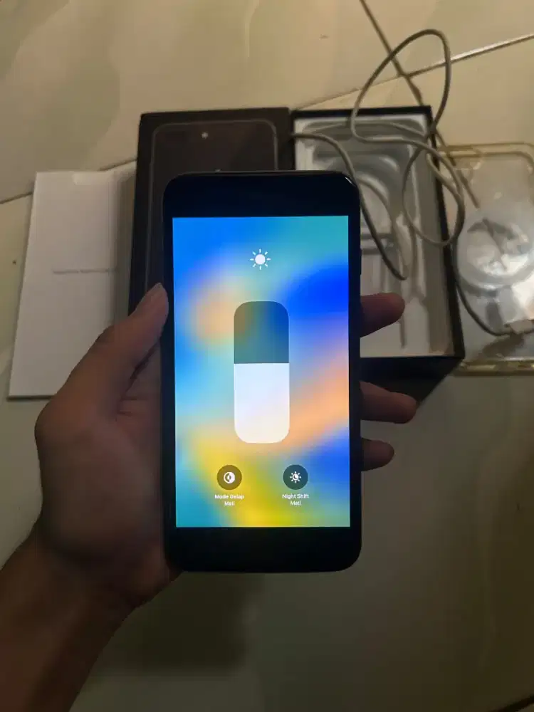 iphone 8 plus 64gb