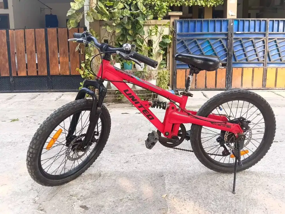 Sepeda anak united TMS 3080