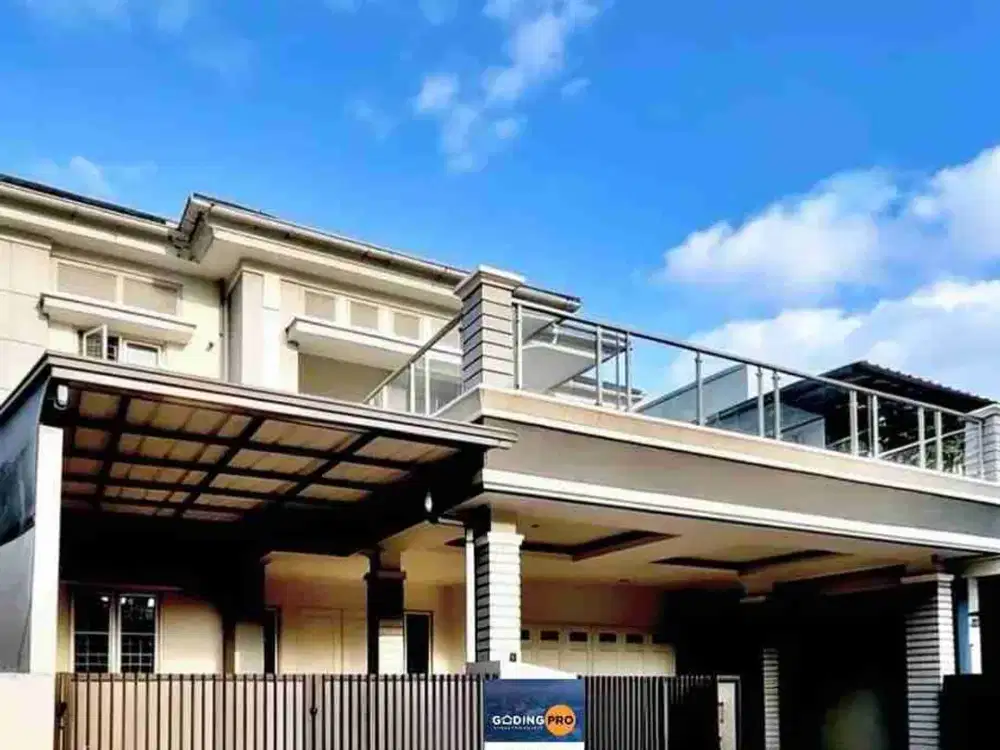 Dijual Rumah Luas di Boulevard Kota Wisata Cibubur