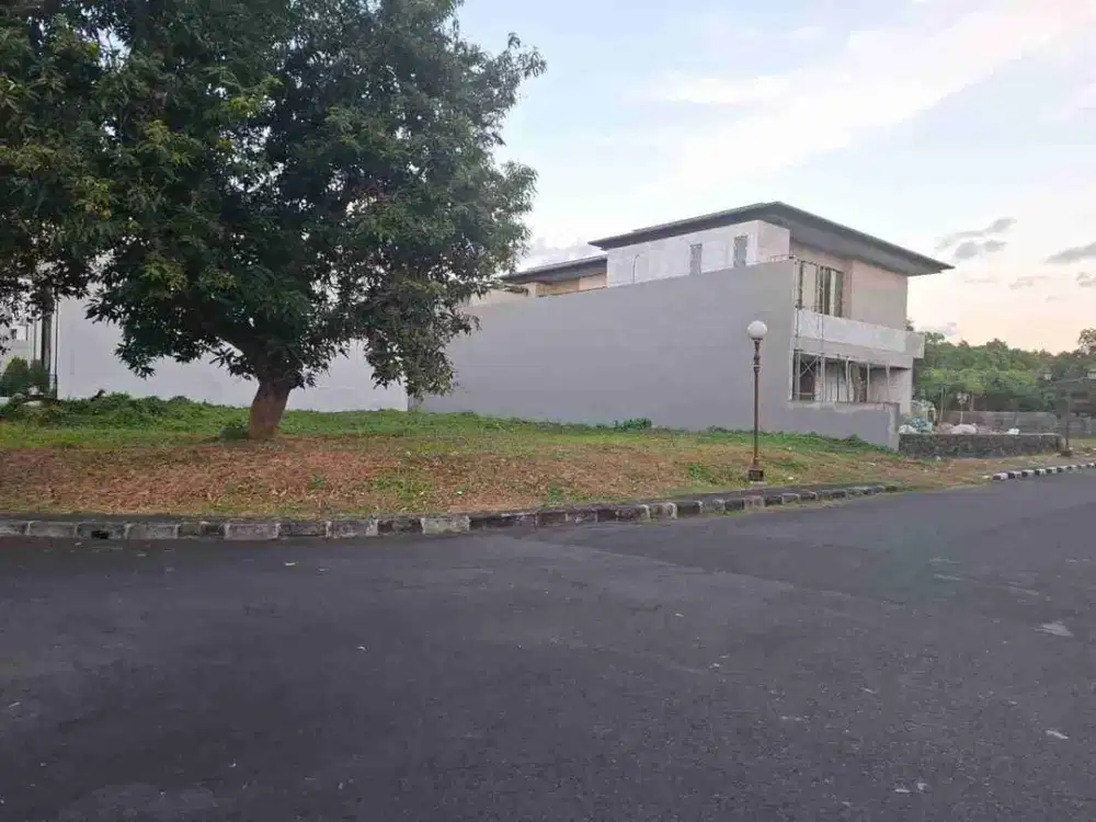 FOR SALE TANAH STRATEGIS JL.TERAS AYUNG DENPASAR BALI