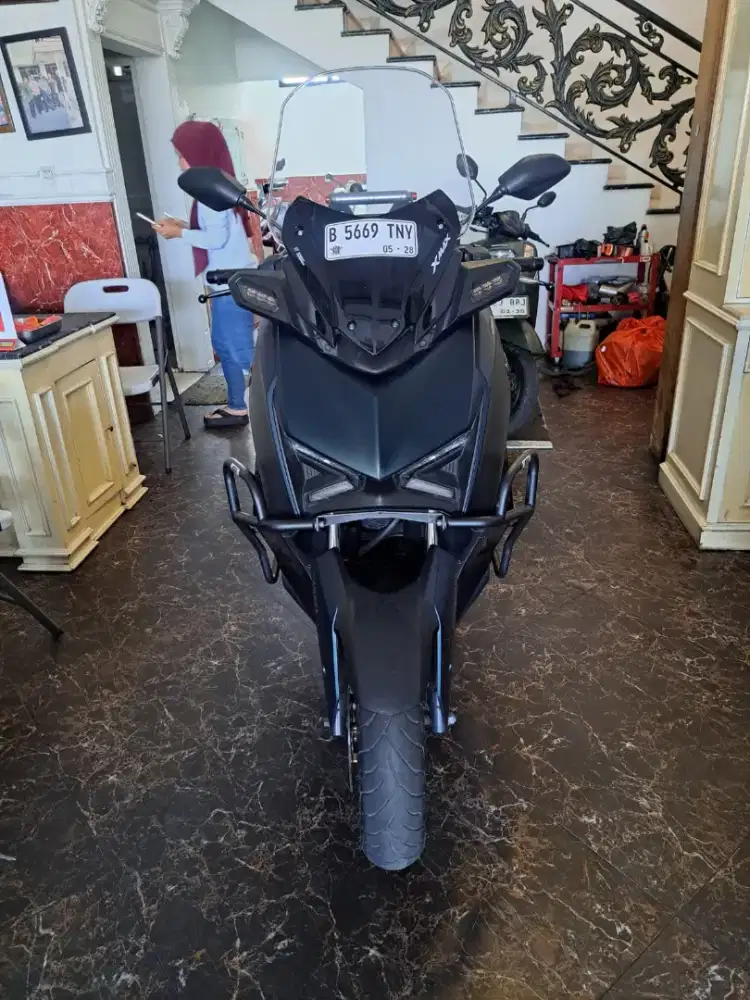 DP PROMO YAMAHA XMAX 250 CONECTED 2023 CASH KREDIT BISA TUKARTAMBAH