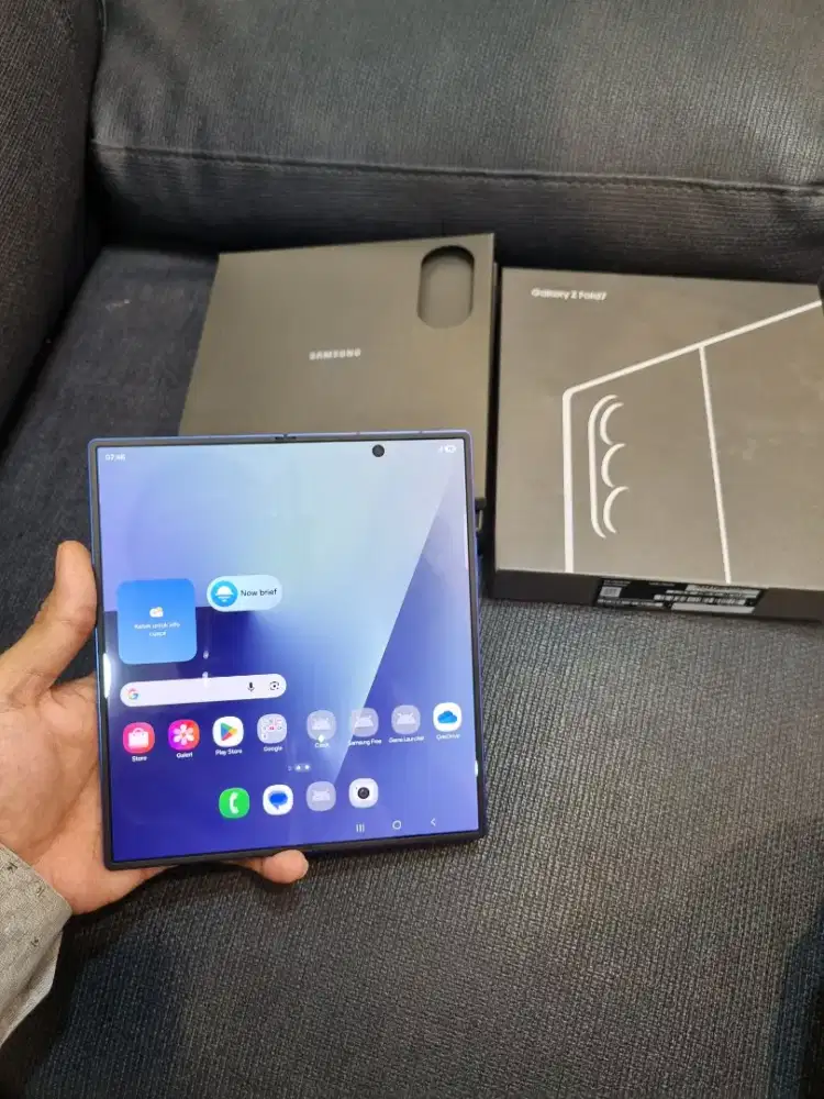 Samsung z fold 7 12/256 garansi resmi on bulan maret 2027