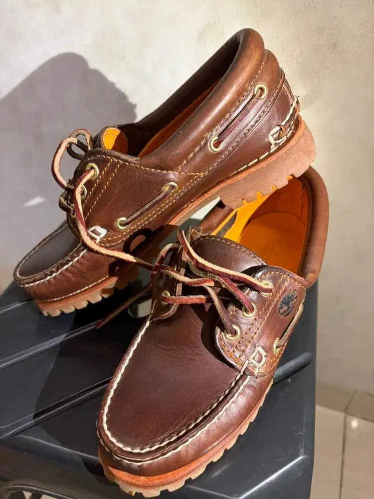 Timberland Authentic 3-Eye Lug Handsewn Boat Shoe.