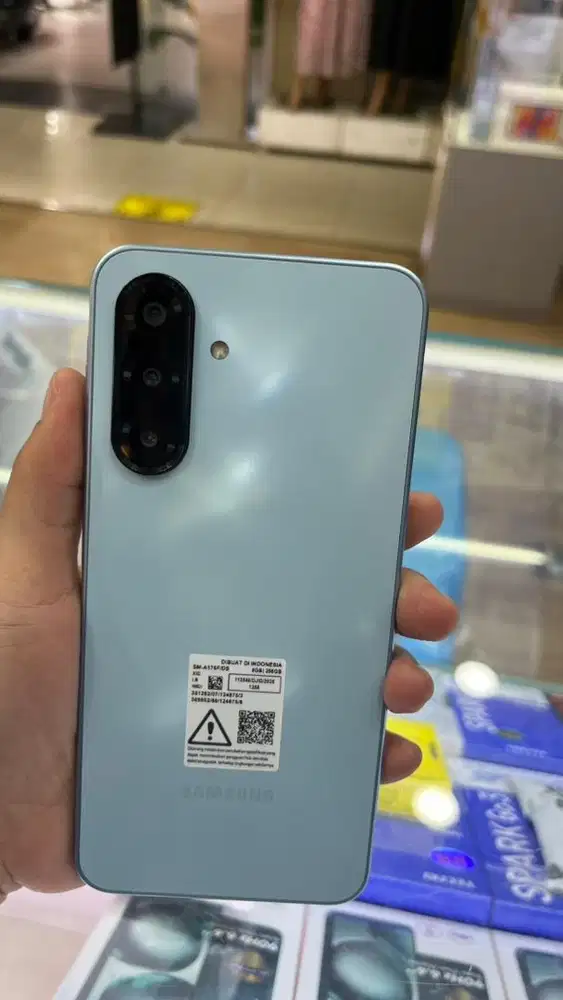SAMSUNG GALAXY A17