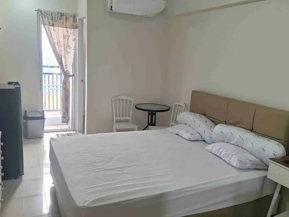Sewa studio furnished Bassura,. no kalibata